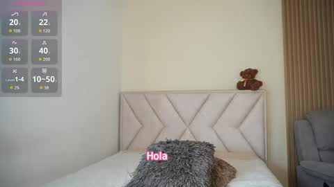 lya_aron_couple online show from 05-12-26, 03:42