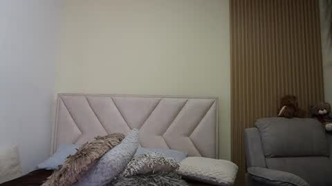 lya_aron_couple online show from 06-22-26, 05:21