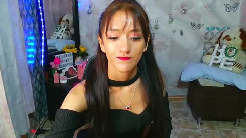 Snapshot of lya_ch chatting on 02-11-25, 01:41 Call me Lia online show from 02-11-25, 01:41