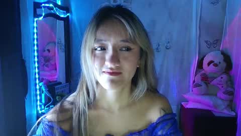 Snapshot of lya_ch chatting on 09-22-25, 10:01 Call me Lia online show from 09-22-25, 10:01