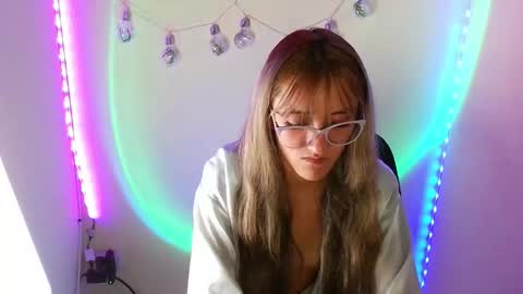 Snapshot of lya_ch chatting on 11-11-25, 11:05 Call me Lia online show from 11-11-25, 11:05