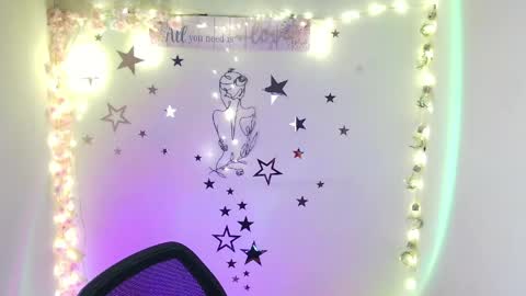Call me Lia  online show from 05-25-26, 10:38