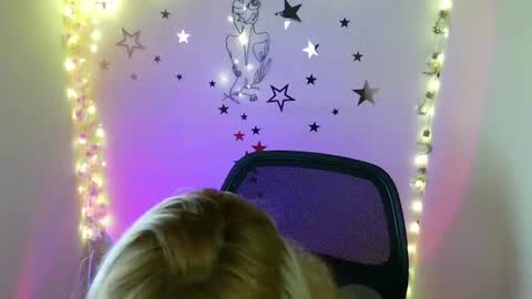 Call me Lia  online show from 06-29-26, 10:32