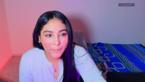 Snapshot of lya_dubois_ chatting on 05-06-26, 05:14 LYA DUBOIS online show from 05-06-26, 05:14