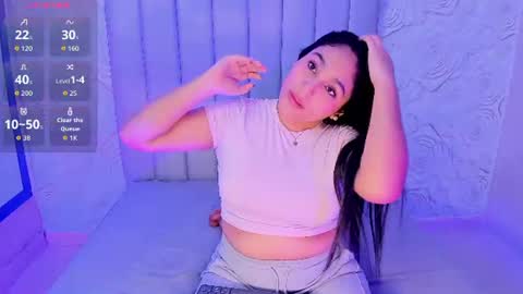 Snapshot of lya_dubois_ chatting on 06-09-26, 10:10 LYA DUBOIS online show from 06-09-26, 10:10