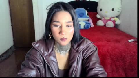 Snapshot of lyam_ebony chatting on 01-16-26, 05:44 lyam_ebony online show from 01-16-26, 05:44