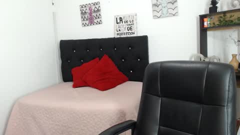 Snapshot of lyam_ebony chatting on 02-06-26, 09:40 lyam_ebony online show from 02-06-26, 09:40