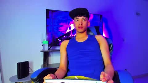 Lyam online show from 03-18-26, 08:39