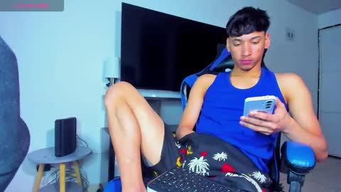 Lyam online show from 04-10-26, 05:12