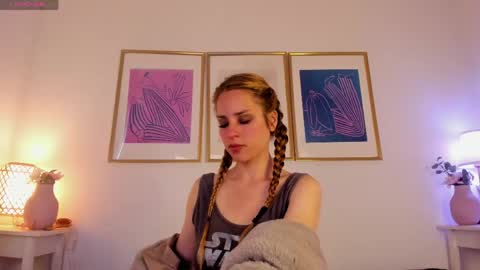 LYA online show from 05-30-26, 11:40