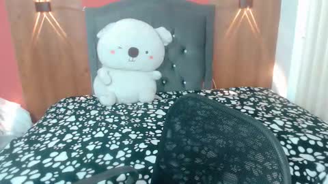 lyanamerry03 online show from 03-24-26, 11:37