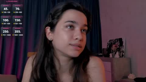 Lyanna online show from 10-15-25, 10:10