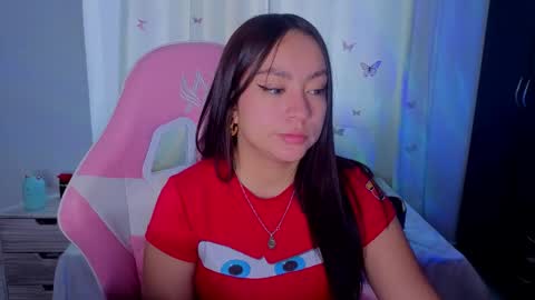 Snapshot of lyavalmont chatting on 05-10-26, 06:46 lyavalmont online show from 05-10-26, 06:46