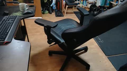 Snapshot of lycraboy123 chatting on 02-02-26, 01:21 lycraboy123 online show from 02-02-26, 01:21