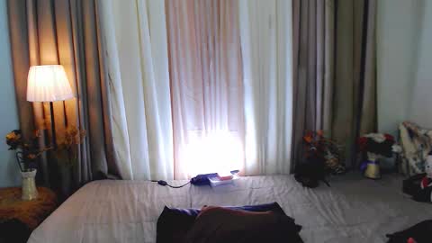 lylia_lust online show from 11-24-25, 09:47