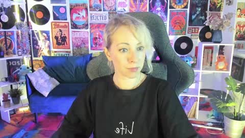 Lylith Skye NO NUDE model online show from 01-18-25, 11:32