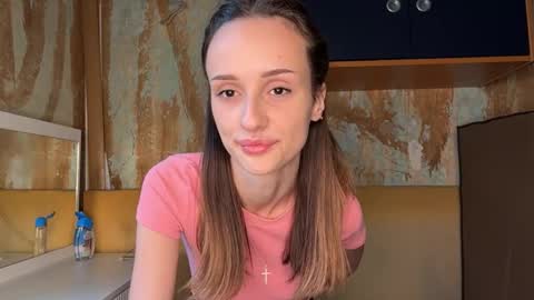 Maria  online show from 05-26-26, 03:19