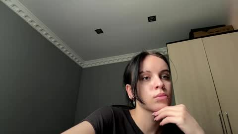 Eva online show from 05-19-26, 07:26
