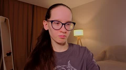 Sara online show from 03-30-26, 04:19