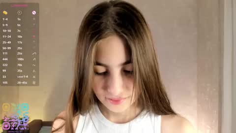 Snapshot of lynnaaspen chatting on 10-26-25, 03:40 Ellie online show from 10-26-25, 03:40