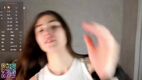 Snapshot of lynnaaspen chatting on 10-27-25, 03:16 Ellie online show from 10-27-25, 03:16