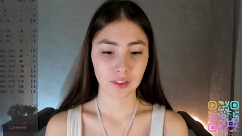 Snapshot of lynnaaspen chatting on 11-23-25, 05:02 Ellie online show from 11-23-25, 05:02