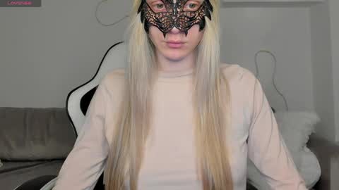 lynnadream_ online show from 06-01-26, 02:02