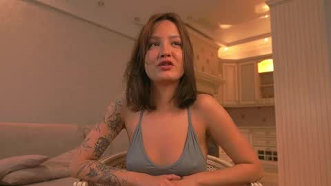 Natasha online show from 02-20-25, 01:40