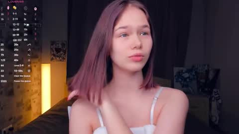 Cozy Lynns room online show from 01-16-26, 08:07