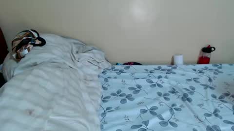 lyenne online show from 11-09-25, 03:05