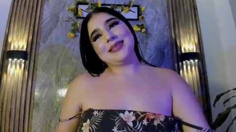 lynzievelvet online show from 05-27-26, 06:05