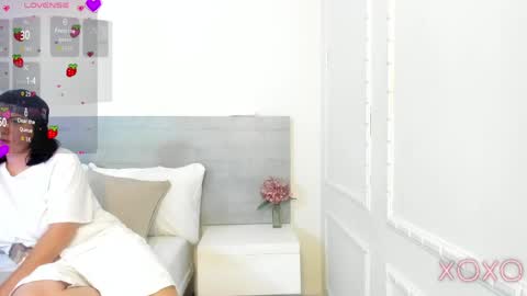 Snapshot of lyra_raven chatting on 05-20-26, 03:34 lyra_raven online show from 05-20-26, 03:34