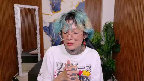 Snapshot of lyra_tay chatting on 05-27-26, 01:57 lyra_tay online show from 05-27-26, 01:57