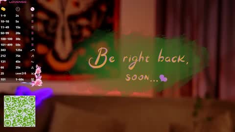 Lyra online show from 04-21-26, 01:42