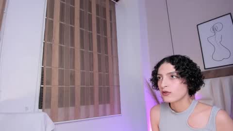 Lyravendrell online show from 01-19-26, 12:20