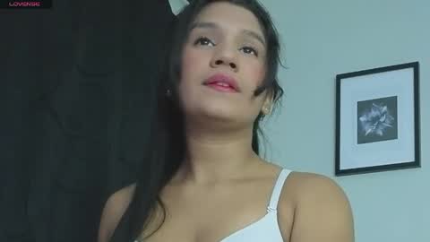 Snapshot of lyriadiamond_ chatting on 04-26-26, 07:55 Lyria Diamond online show from 04-26-26, 07:55