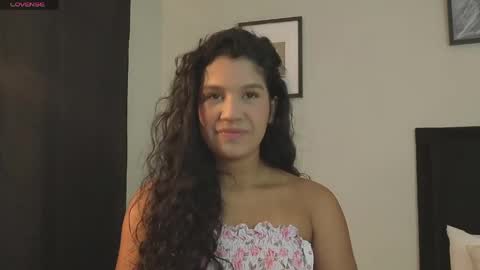Snapshot of lyriadiamond_ chatting on 05-17-26, 06:48 Lyria Diamond online show from 05-17-26, 06:48