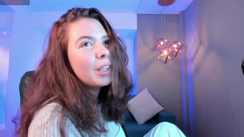 Lyssa  Everyday From 0700 to 1630 Col Time online show from 02-06-25, 01:32