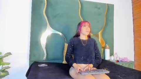lyssara online show from 07-19-26, 04:49