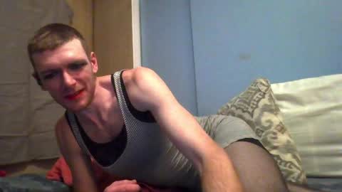 Snapshot of m19261 chatting on 12-18-24, 05:48 Even online show from 12-18-24, 05:48