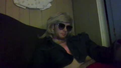 Snapshot of m19261 chatting on 03-19-26, 10:30 Even online show from 03-19-26, 10:30