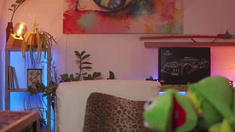 M1A  Dddy online show from 12-10-24, 08:38