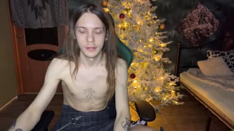 Snapshot of m1shq chatting on 01-06-25, 02:15 m1shq online show from 01-06-25, 02:15