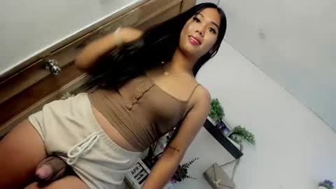 Janelovesu online show from 04-16-26, 12:00