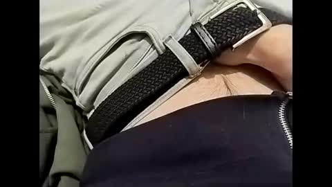 Snapshot of m4dh4tter24 chatting on 12-13-24, 02:38 m4dh4tter24 online show from 12-13-24, 02:38