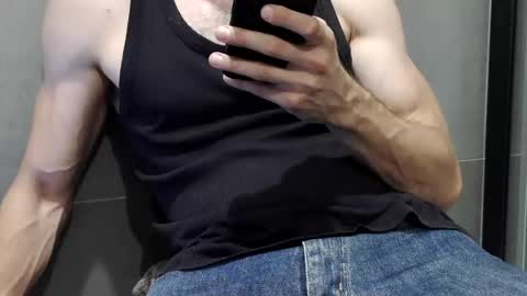 m4dh4tter24 online show from 07-28-26, 01:54