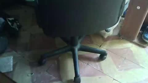 model independient online show from 12-02-24, 08:33