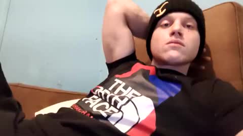 Snapshot of m831481 chatting on 01-19-25, 01:55 Hotandhairy online show from 01-19-25, 01:55