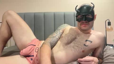 Snapshot of m_ass_k chatting on 05-09-26, 03:01 m-ass-k online show from 05-09-26, 03:01