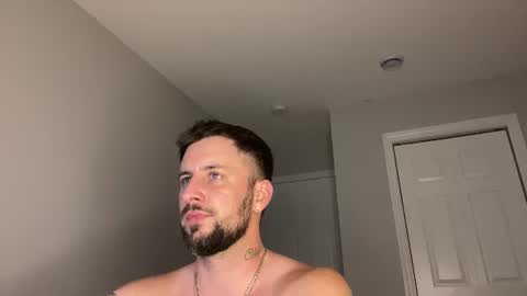 Snapshot of m_stephen chatting on 07-22-26, 02:58 m_stephen online show from 07-22-26, 02:58